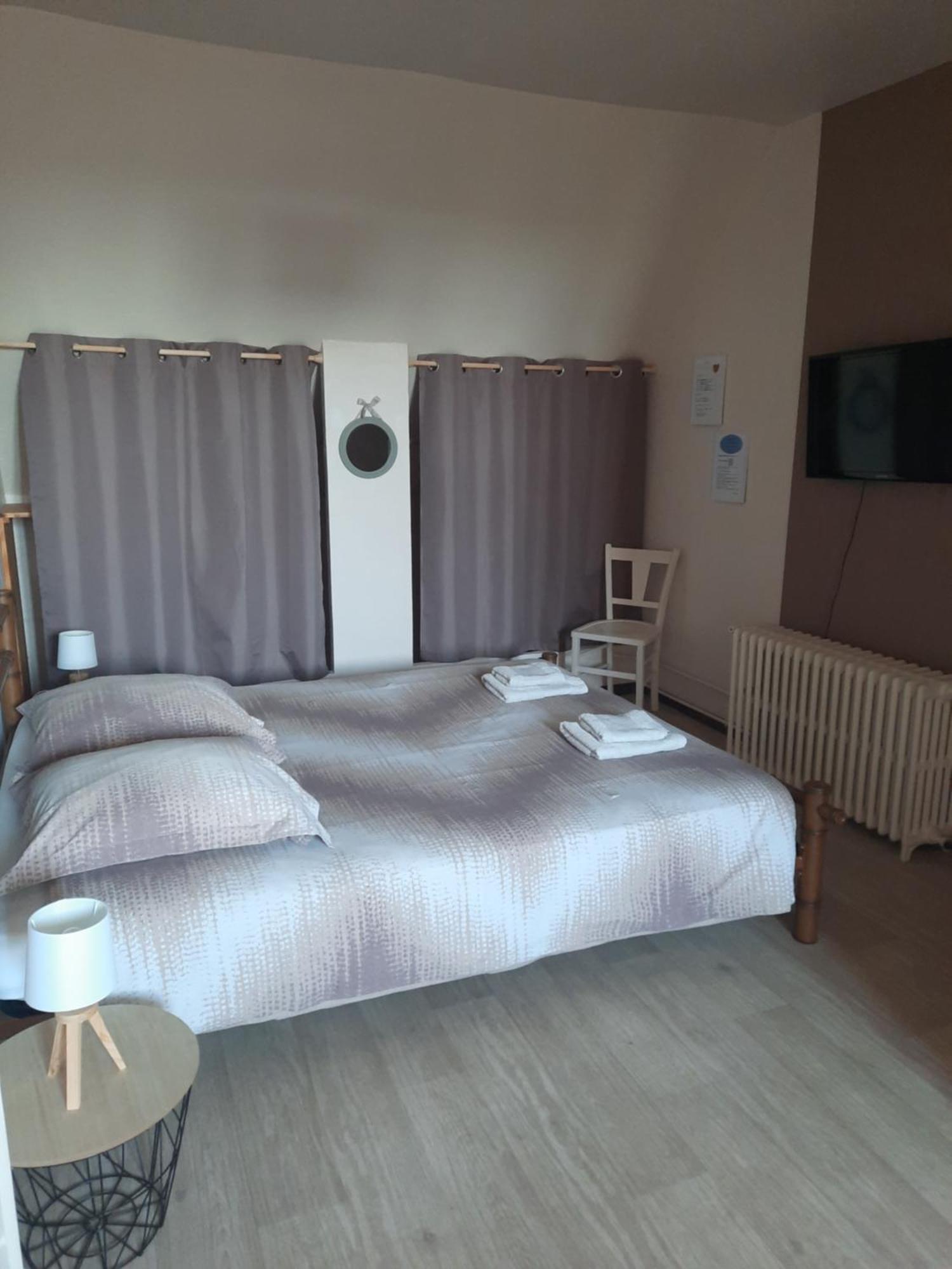 La Maison Genevier - Chambre Doreline Montreuil-en-Touraine Екстер'єр фото